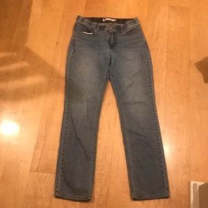Levi jeans